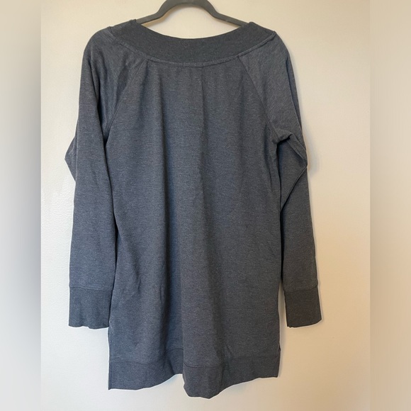 Maurice's Oh Deer Long Gray Sweatshirt Size Large - Picture 8 of 8